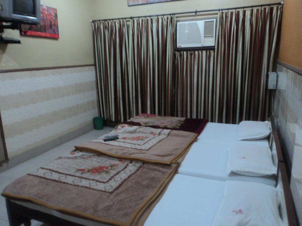 Hotel Jyoti Varanasi Eksteriør billede